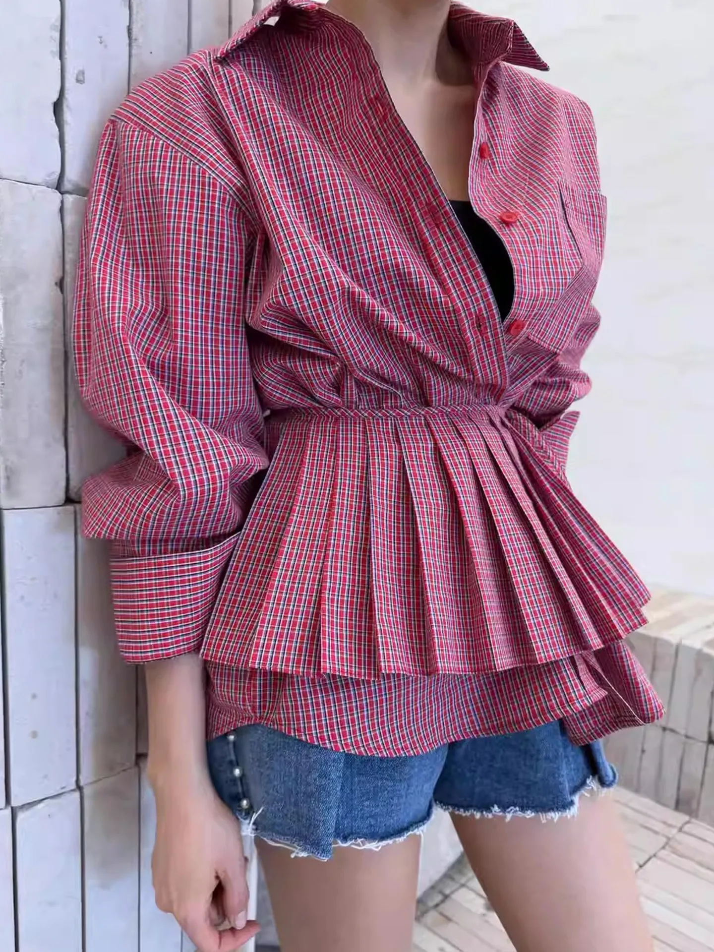 SuperAen Korean Style Belt Waist Retro Contrast Color Plaid Shirt for Women Spring New Polo Pleated Design Casual Tops view 3