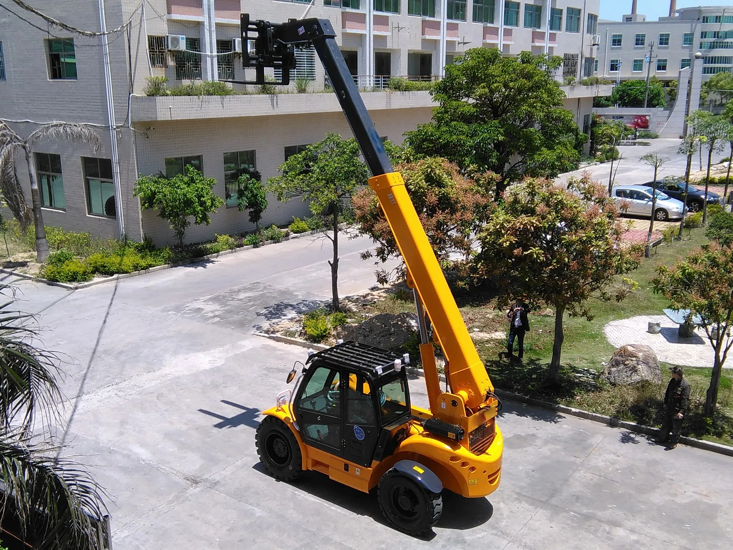 Top Quality Maximal Hydraulic Telescopic Handler 3 Ton HNT30 For Sale
