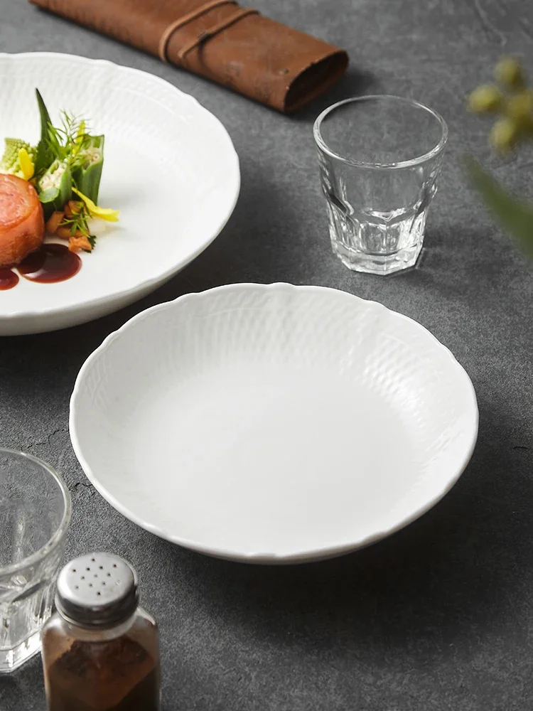 Elegant Ceramic Dinnerware Steak Plate Creative Pasta Dish Light Luxury Italian Style round Shape Dish for Home Use