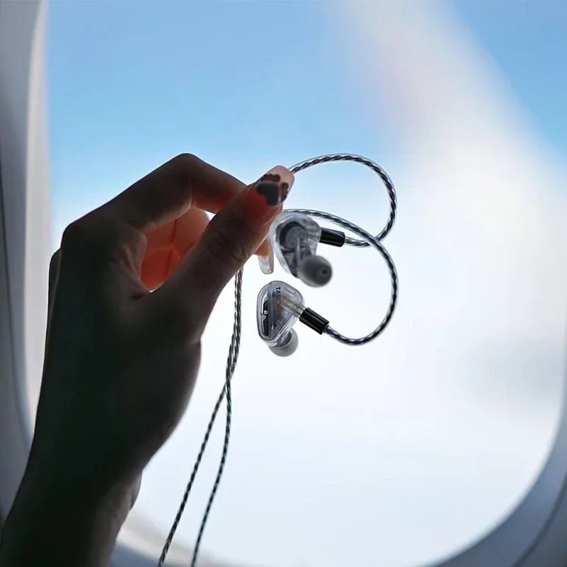 TANCHJIM KARA 1DD + 4BA Hybrid Drivers In-Ear Earphone IEM Wireds