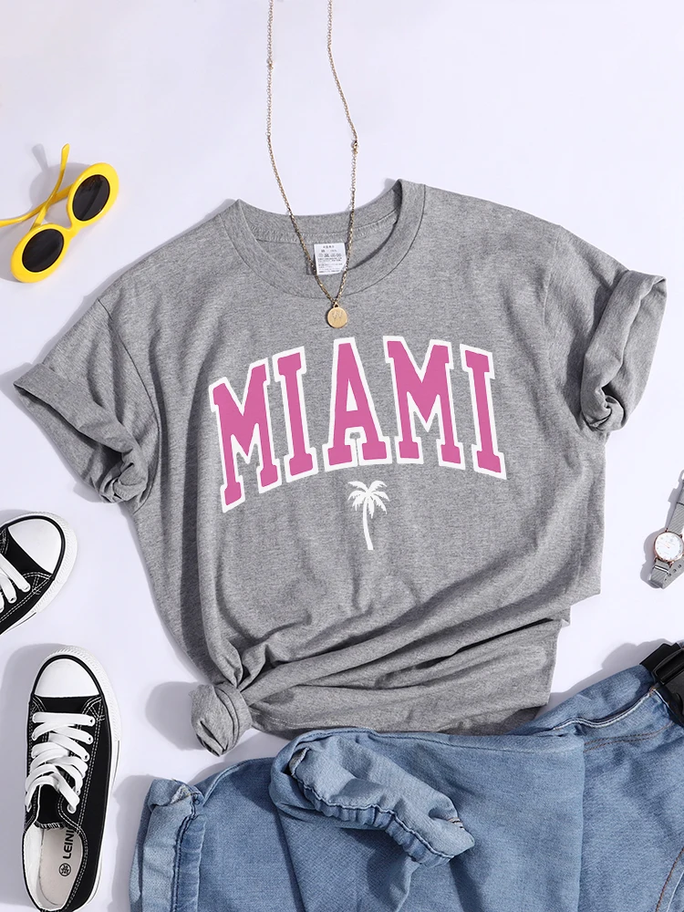 Miami Beach Print Tshirt All-Match Creativity Tshirts Fashion Individual Softt-Shirt Round Neck Comfortable Women Tee Top