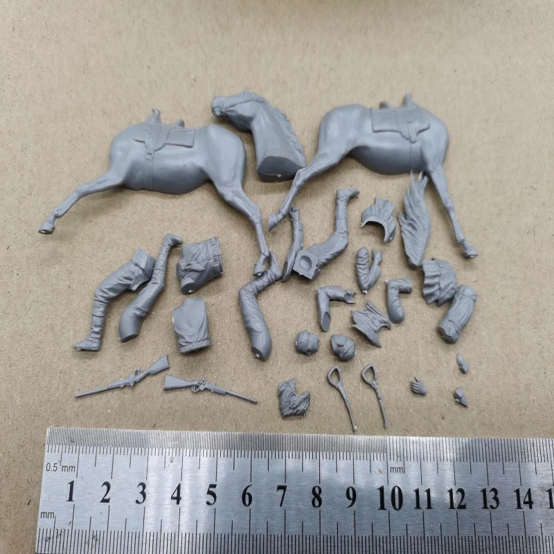 Figura in resina in scala 1/35 Kit modello di attacco Apache Statua Giocattolo con stampa 3D smontato e non verniciato ﻿