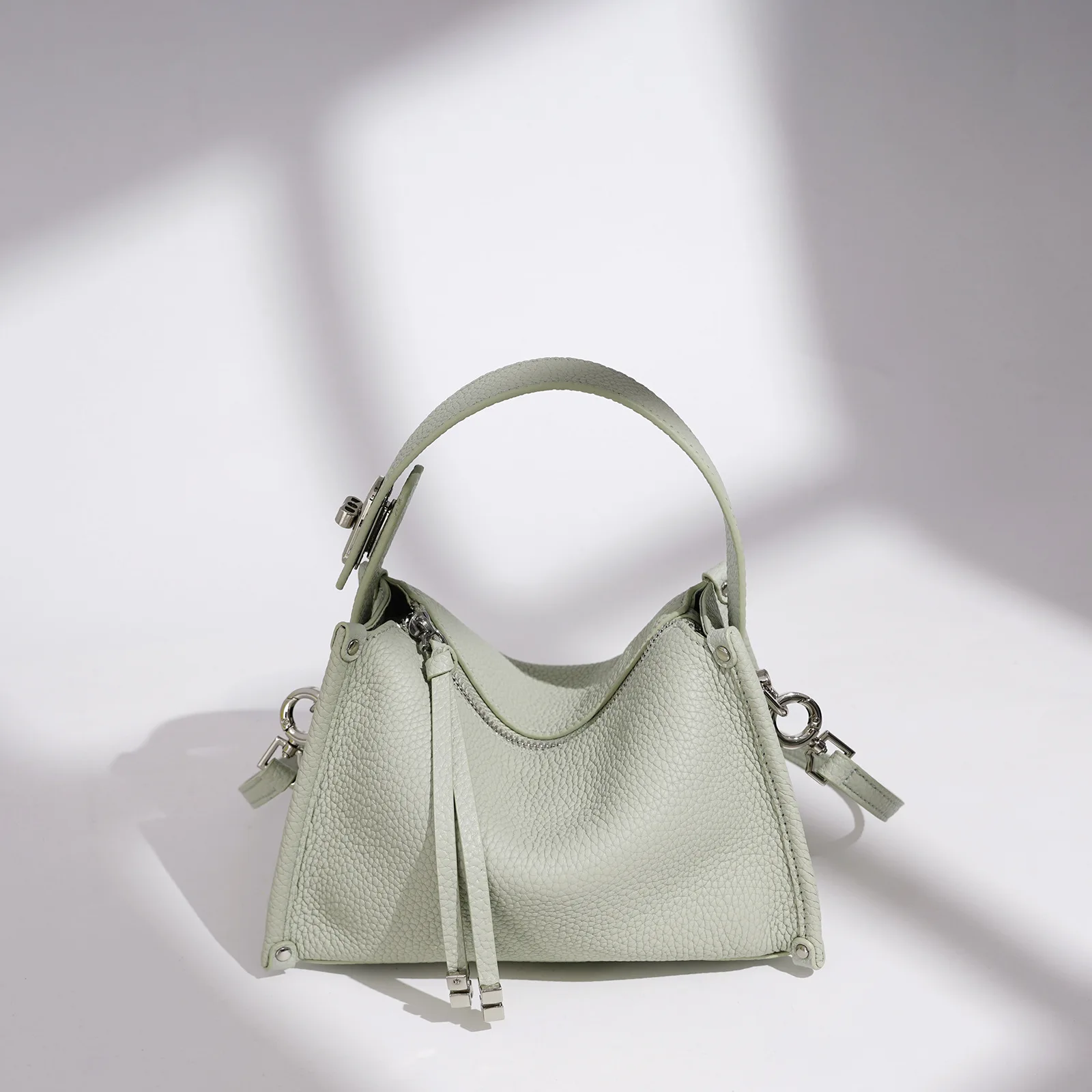 

New Versatile Handbag Senior Sense Korean Version Niche Design Simple Top-grain Cowhide Leather Shoulder Bag For Women Commuting