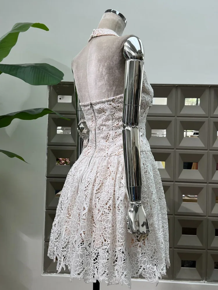 DFDG المرأة 2025 أنيقة القوس ثلاثية الأبعاد الدانتيل قطع الخامس الرقبة الرسن الرقبة فستان الحفلات المسائية لربيع وصيف مثير الجوف خارج تصميم #3