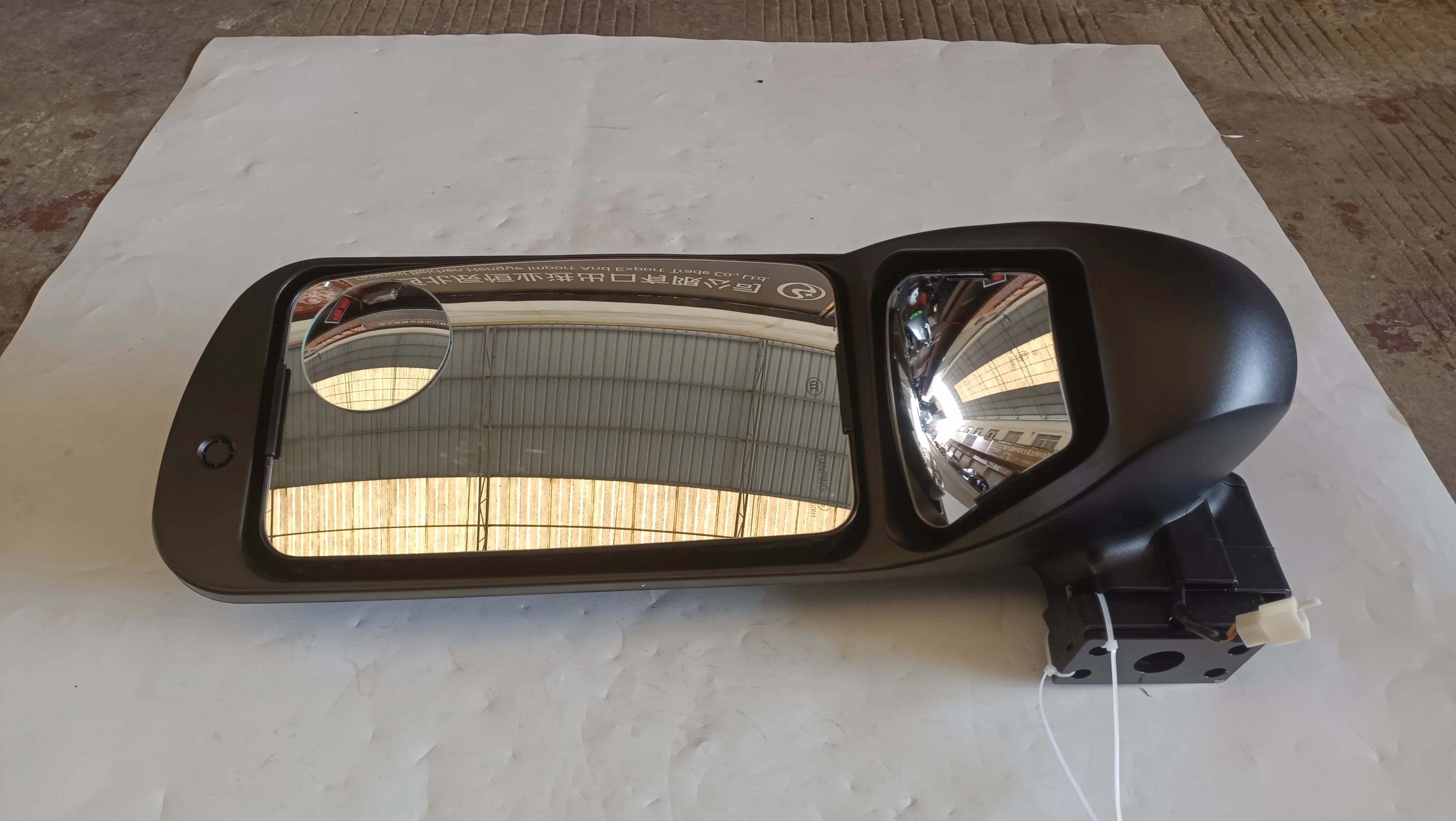 مرآة الرؤية الخلفية لأجزاء جسم الحافلة #2