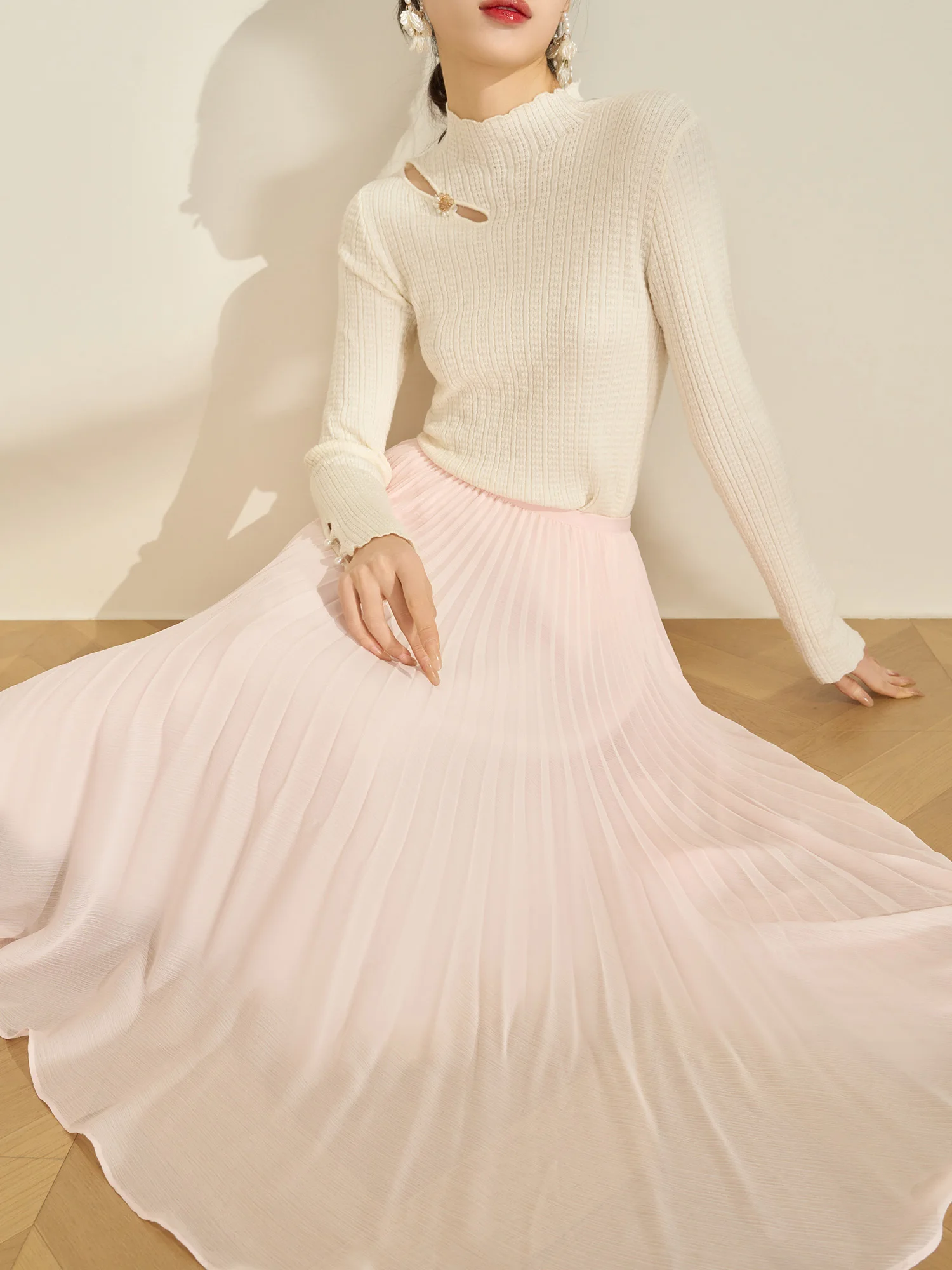 

Женская длинная юбка Flowing Era Spring 2026 из розовой тюлевой ткани А-силуэта, элегантная, с высокой талией, из полиэстера