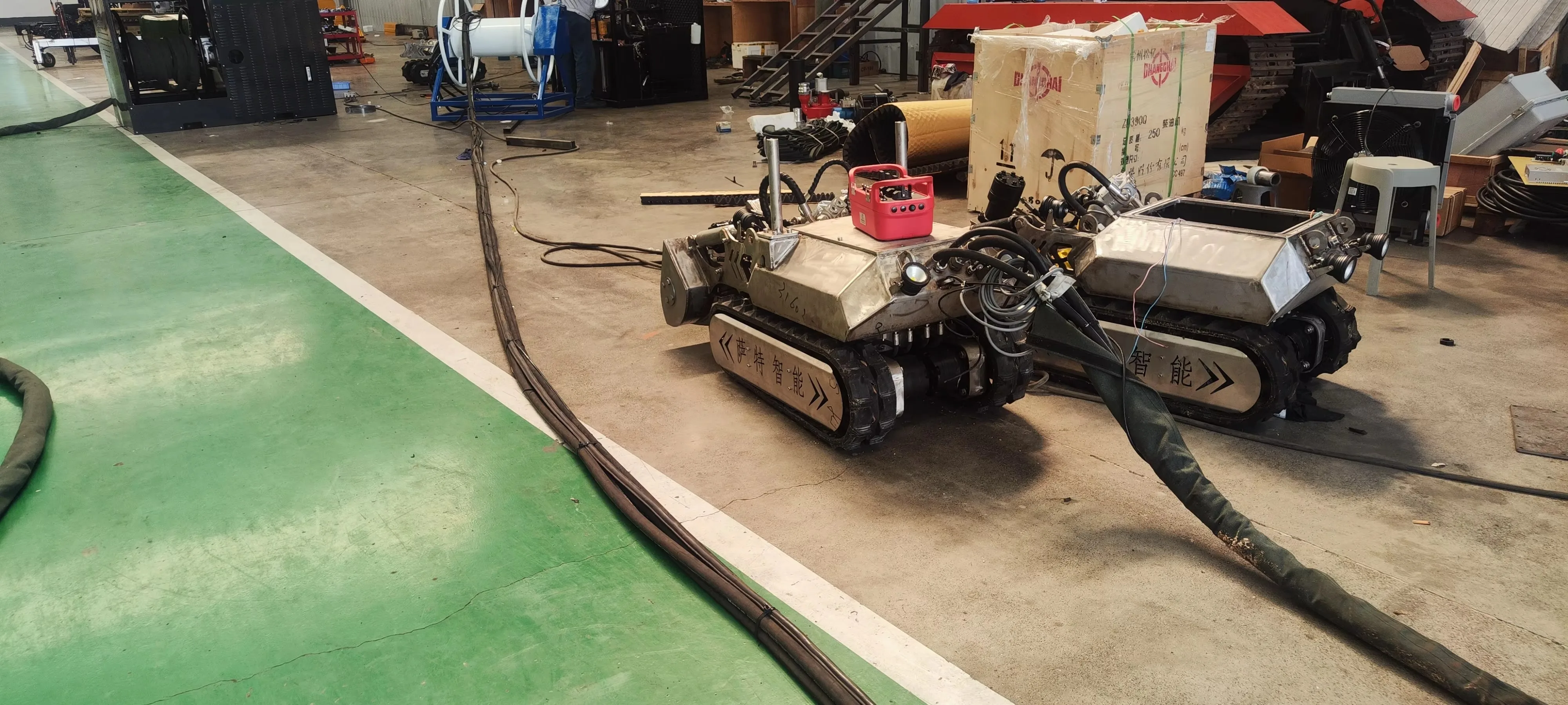 Eenvoudige bediening Verrassingsprijs Efficiënte sedimentverwijdering Geautomatiseerde intelligente baggerrobot