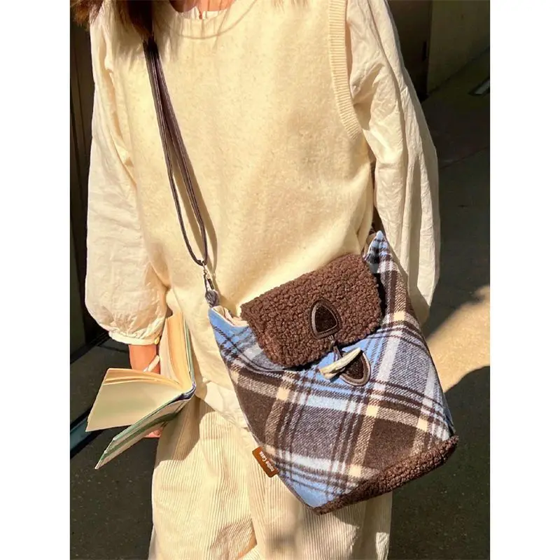 Miyagawa Autumn Winter New Plaid Patchwork Lamb Wool Retro Cowhorn Button Versatile Casual Cross Bag New Girls Shoulder Bags