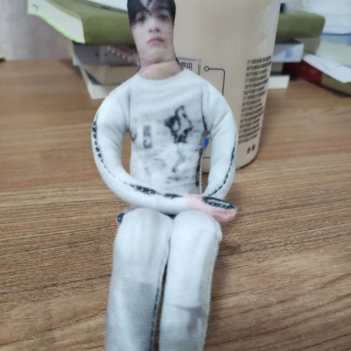 

"Reverse Love"Tian Xuning, mouse dry doll, abstract wire doll, full-body skeleton, fluffy dry, twistable plush toy