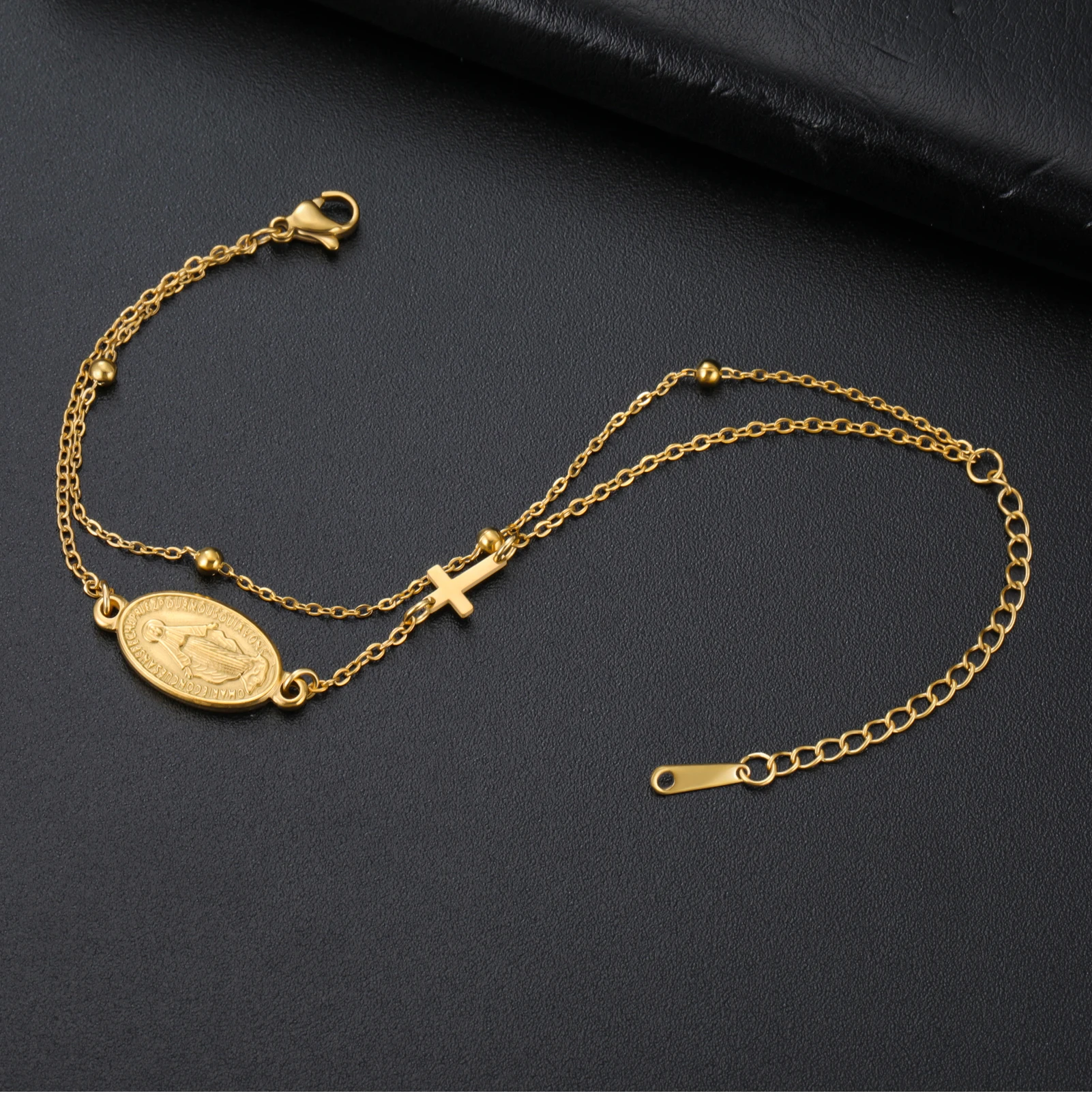 Doppellagiges Armband mit Kreuz und Jungfrau Maria für Damen, Edelstahl, zierliche Medaille, katholischer Schutzschmuck, verstellbar, Geschenk – Detail 6