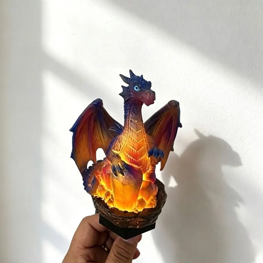Soft Warm Glow Dragon Solar Garden Light Dragon Statue Medieval Fantasy Solar Dragon Stake Light Gothic Shape Animal