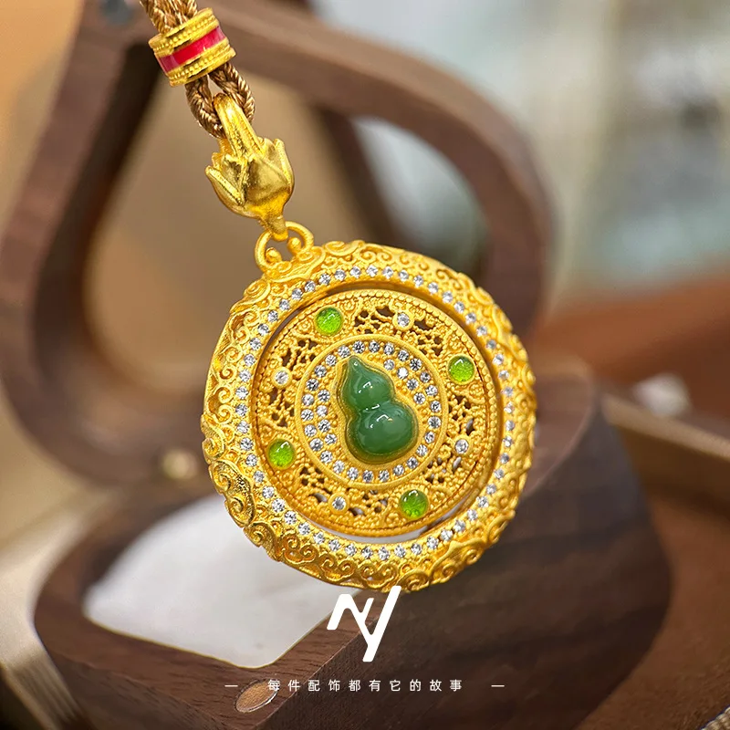 24kLuxurious Ancient-Style Pure Gold with Diamond Accents999Real gold filigree gourd pendant with a rotating safety clasp