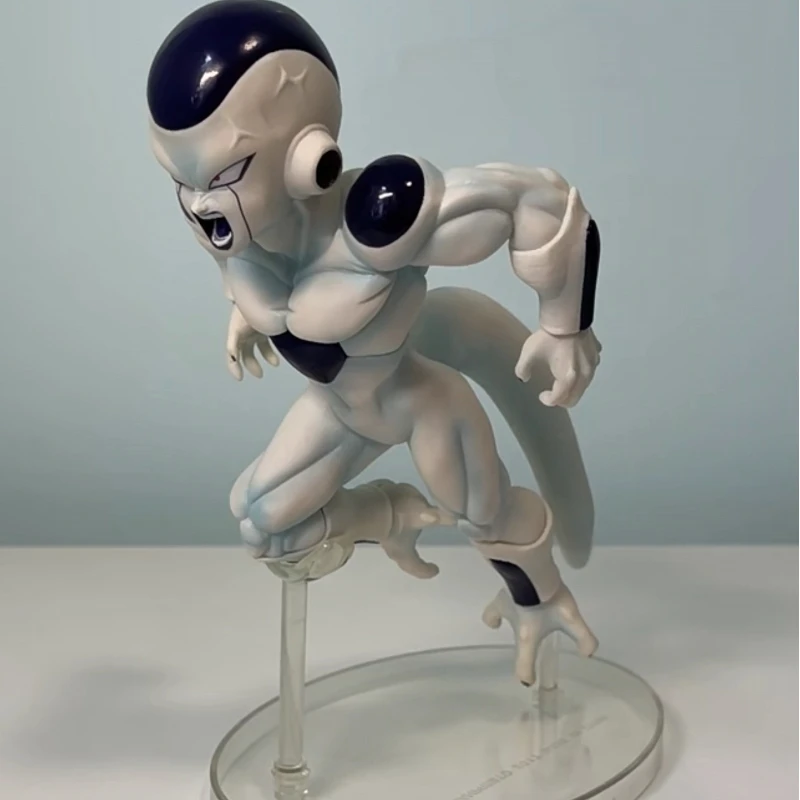 

In Stock Banpresto Dragon Ball Z DXF Frieza Figure Original Box Model Anime Character Collectible Desktop Ornament Boys Gifts
