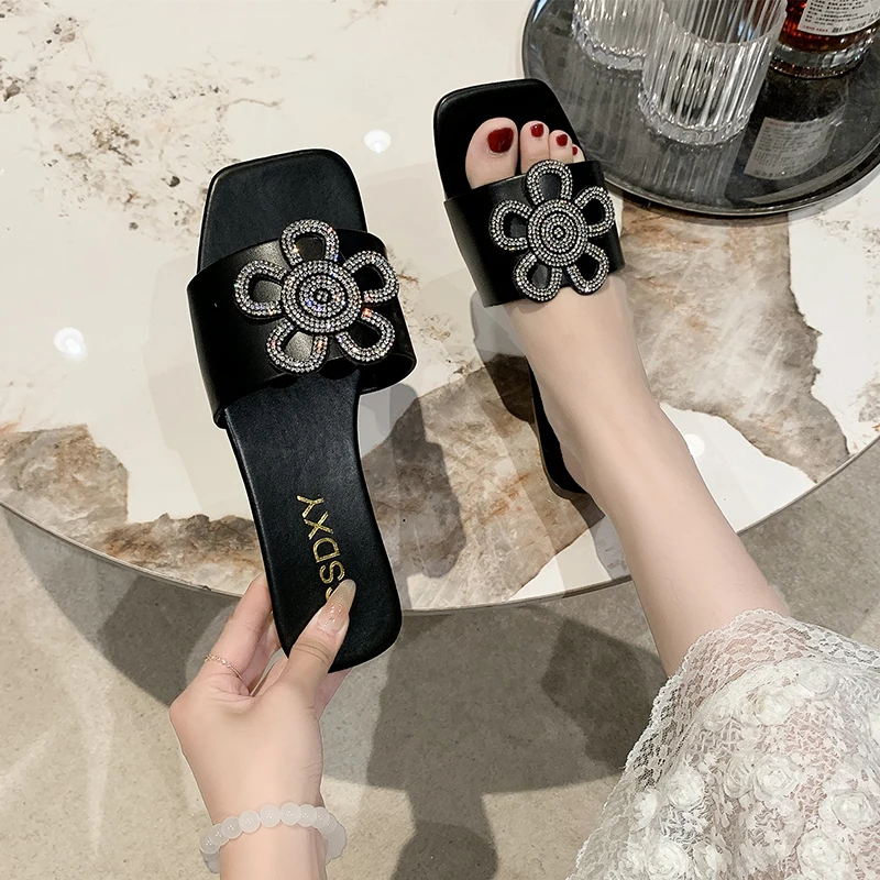 Summer Slippers Women Flat Luxury Outdoor Beach Flip Flops Female Sandals Trend Brand Design Slides Shoes Woman Big Size 42