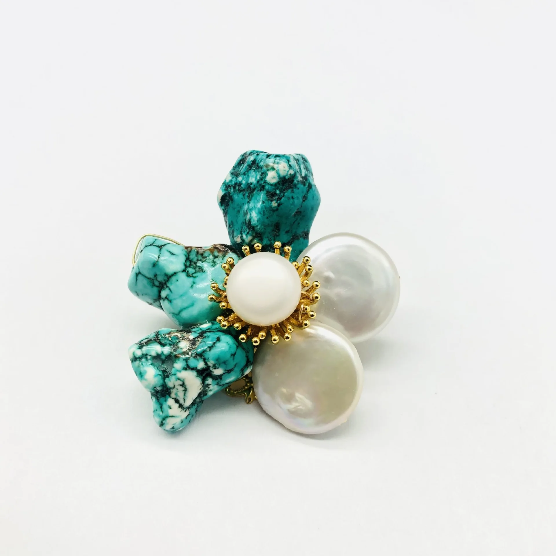 Flower brooch, natural pearl turquoise, hand-wound female corsage, original design, wholesale by the manufacturer, one piece is