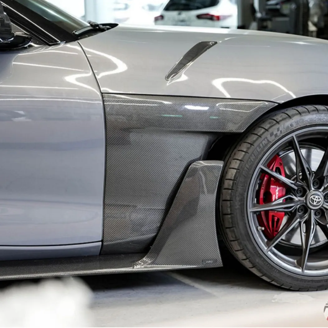 Suitable for Toyota Supra MKV A90/A91 retrofit and upgrade AR V3 dry carbon fiber fender side skirt