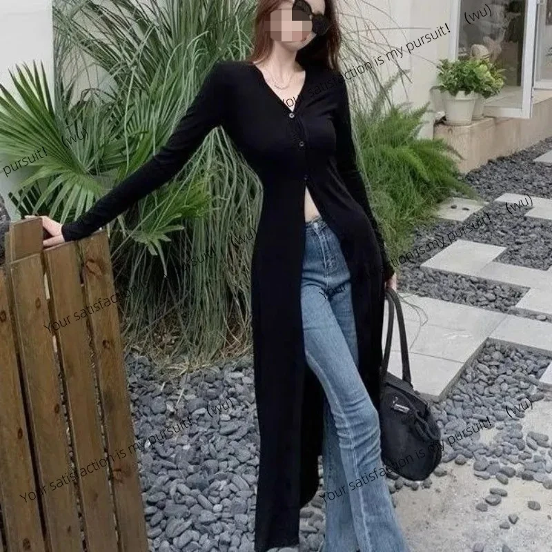 

Elegant women's long-sleeved V-neck shirt, fitted cardigan, medium-length top, Y2k trench coat, thin shirt, trench coat