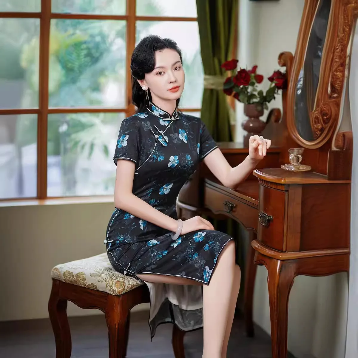 

High Quality Real Silk Qipao Cheongsam Top Skirt Retro Waist-Controlled Tang Suit Chinese Style Printed Literary Daily Sheath