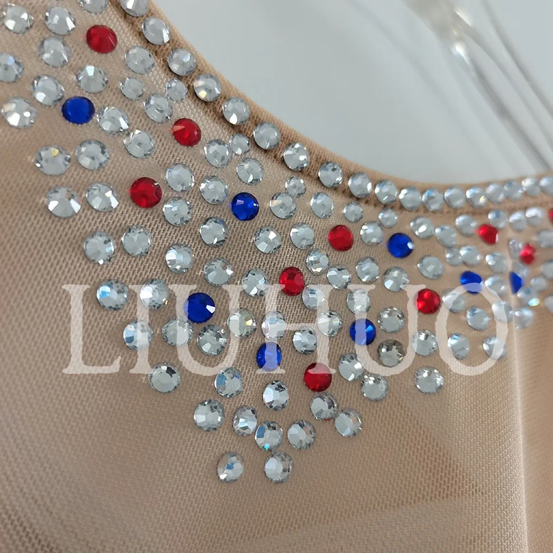 ชุดสเก็ตน้ำแข็ง LIUHUO สำหรับเด็กหญิง ผู้หญิง วัยรุ่น ผ้าสแปนเด็กซ์ยืดหยุ่น สีไล่ระดับน้ำเงิน สำหรับการแข่งขัน ขายส่ง รุ่น BD9156