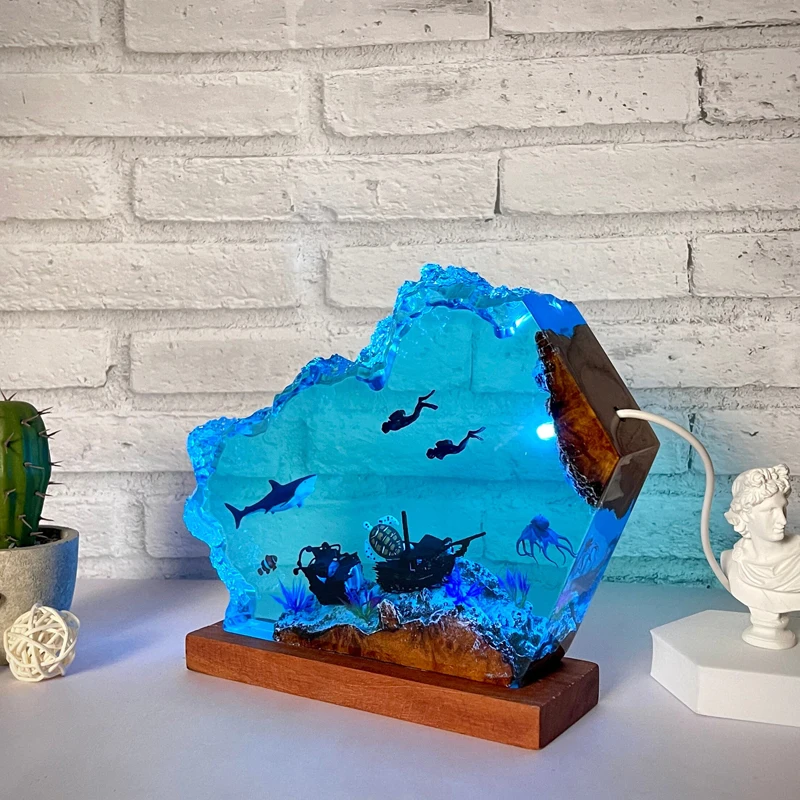 Seabed World Organism Resin Table Light Creactive Art Decoration Lamp Shark Sunken Ship Octopus Theme Night Light  USB Charge