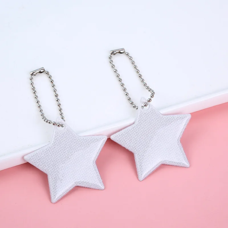 5Pcs White Star Reflective Pendant Night Running Cycling Warning Car Reflective Signs Dark Luminous Labels for Student Schoolbag