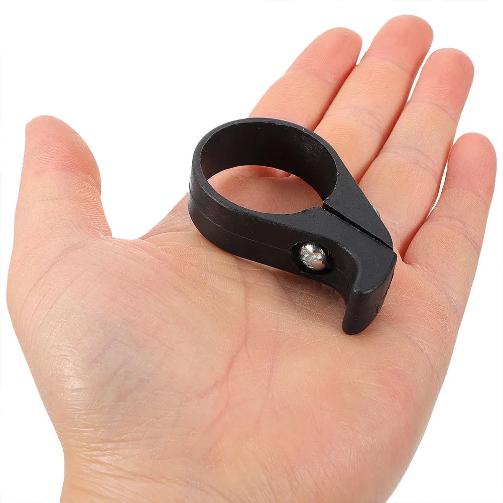 

2Pcs Bicycle Chain Guide Deflector Set Mountain Bike Chain Stabilizer Anti-Drop Black Plastic Protector Easy Install Bike