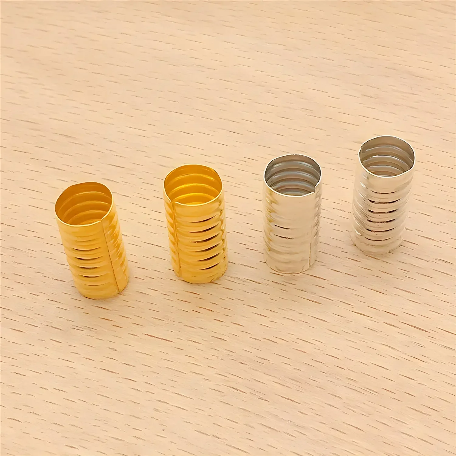 100 ชิ้น/ล็อตดินสอทองเงินผมแหวนโลหะสําหรับ Dreadlocks Braiding Hole Micro แหวนเครื่องประดับผมสําหรับ Braids