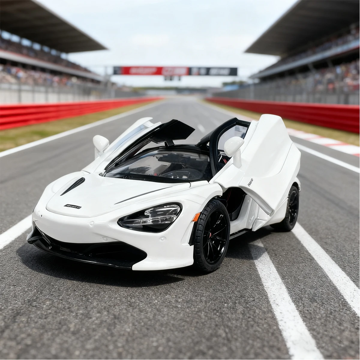 Giocattolo modello di auto da corsa pressofuso in lega in miniatura 1:24 con suono e luce, azione pull-back realistica, porte che possono essere aperte, ornamento per ragazzi, regalo di compleanno e Natale