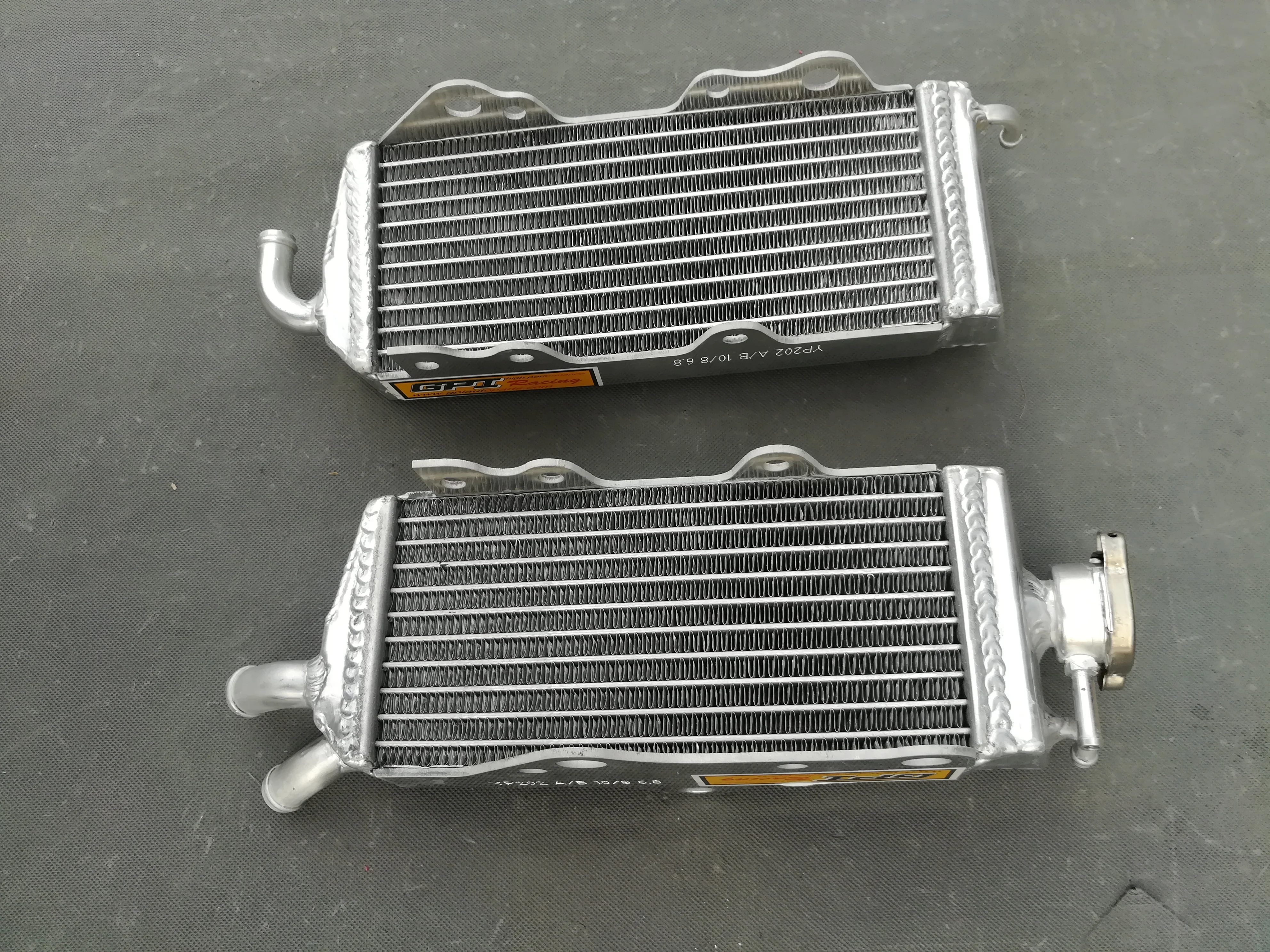 Aluminum Radiator For 1994 1995 1996 Honda CRM250 MK3