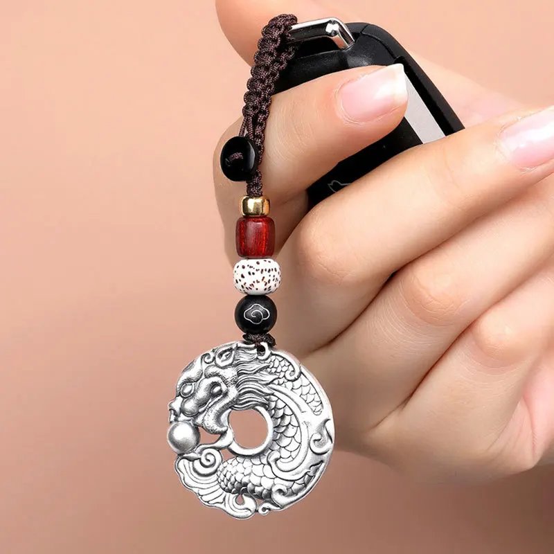 Retro Etnische Stijl Drakenvissen Spelen Met Parels Gegalvaniseerd Zilver Sleutelhanger Totem Sleutelhanger Cadeau Voor Mannen Auto Sleutel Accessorie