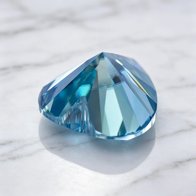 Moissanit-Stein in Aquamarin-Farbe, Herzschliff, Laborgezüchteter Edelstein für Charms und Schmuckherstellung, Besteht Diamanttester mit Zertifikat – Detail 2