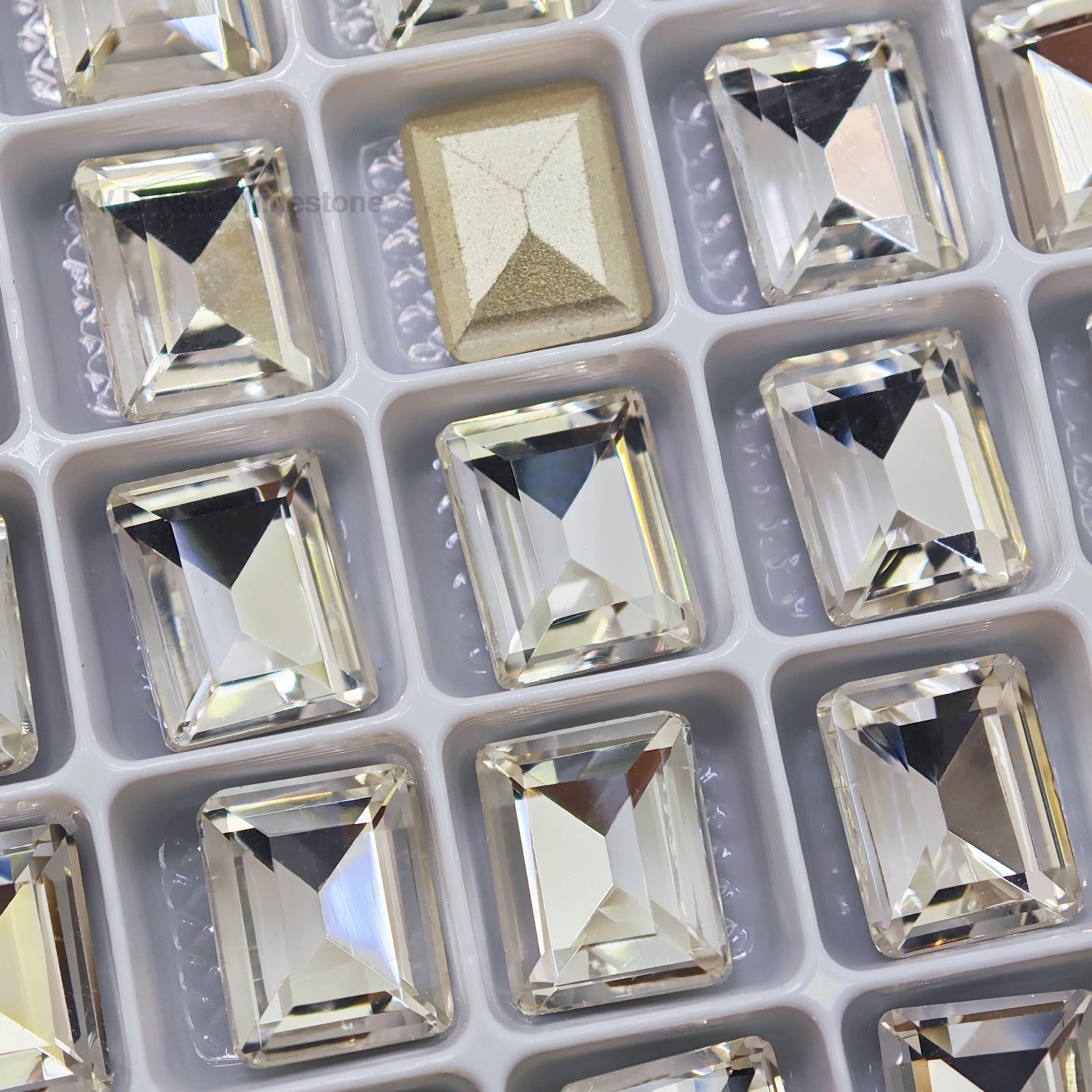 8 x 10 mm große Süßigkeiten-Strasssteine mit spitzem Boden, zum Aufkleben, Dekoration, funkelnd, hochwertig, für Nägel, Kleidung und Heimwerkerarbeiten
