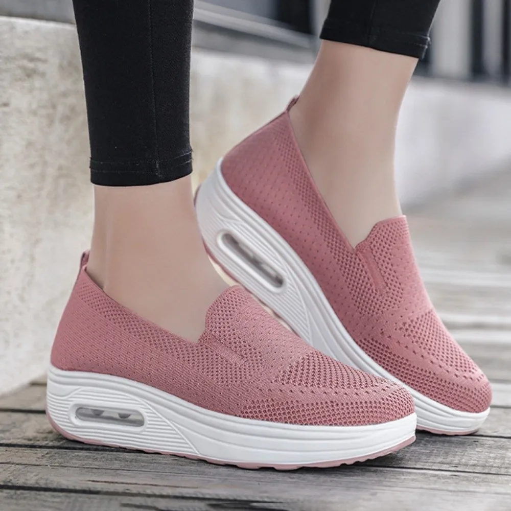 

Mesh Surface Women's Sports Shoes Thin Design Breathable Material Running Sneakers Soft-Soled Anti-Slip Casual Shoes