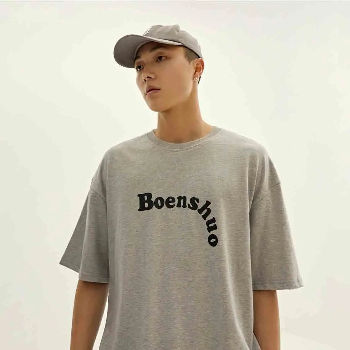 

Summer Korean niche design short-sleeved T shirt for men loose Japanese style simple y2k personalized half sleeved couple tops