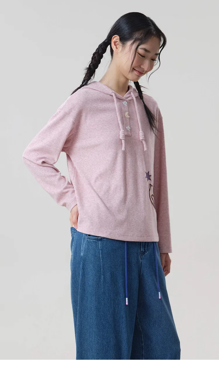 MOVEUP Hooded Drawstring Pullover 2026 Autumn Bird‑Shaped Buttons Embroidery Sweatshirts Loose Long Sleeve Casual Top 3ELQ10567