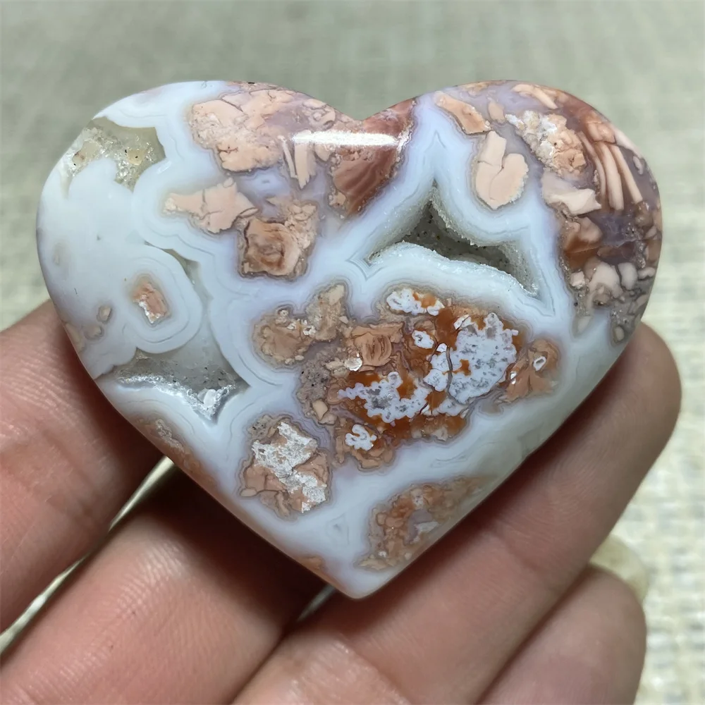 Heart Shaped Pink Flower Agate Palm Stone Natural Mineral Gem Specimen Polishing process Decorative Spiritual Meditation