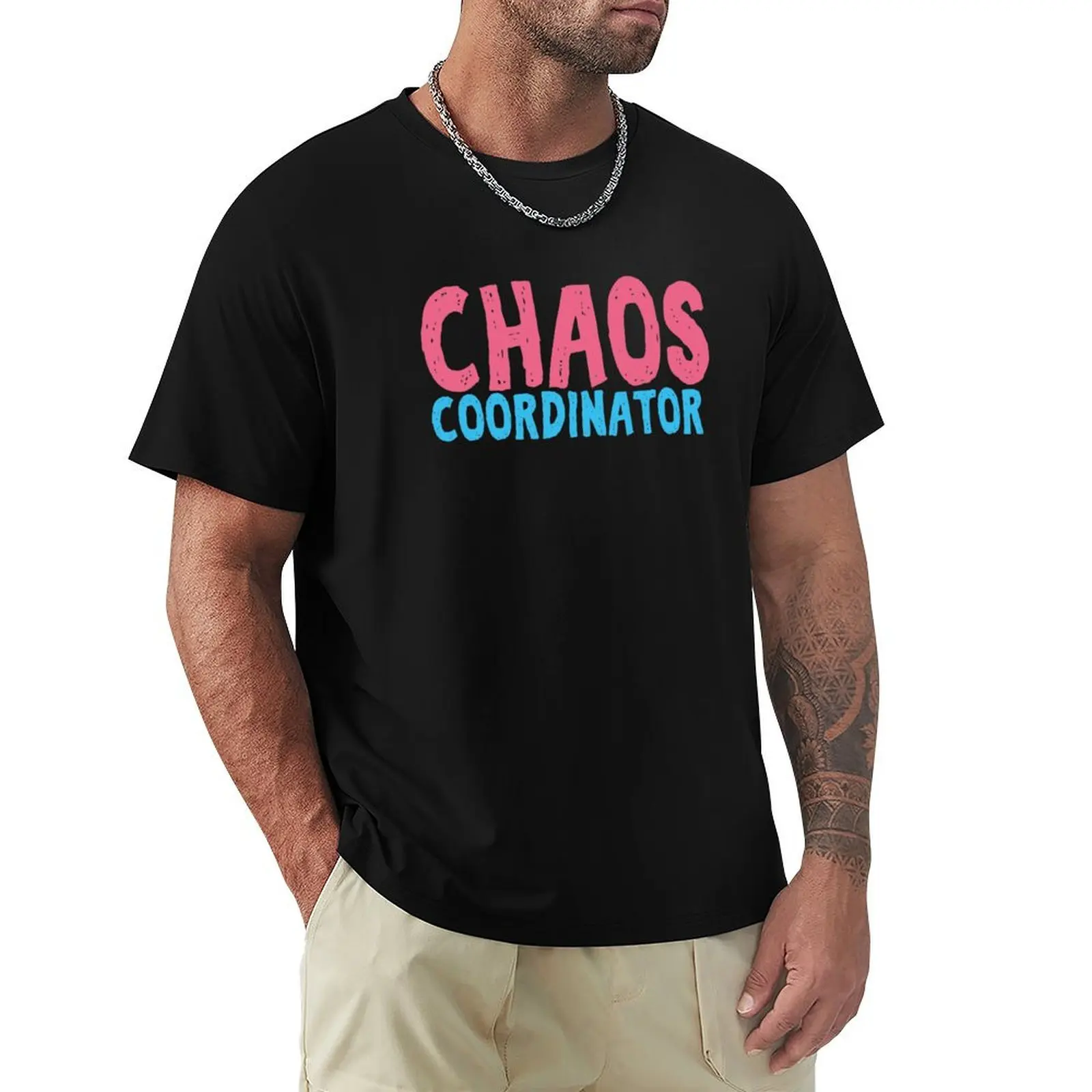 

Chaos Coordinator teacher funny cute text in pink and blue colors teacher appreciation gift T-Shirt