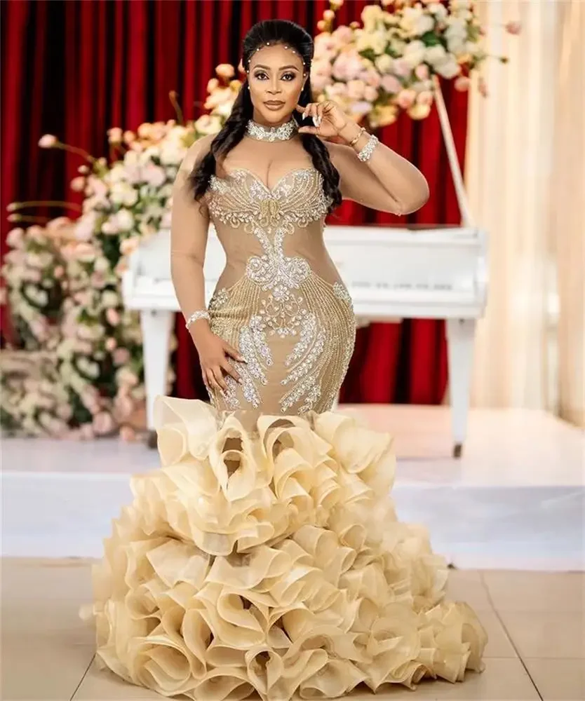 

Customized Sexy Champagne Beaded Mermaid Wedding Dresses Sweep Train Tiered Layers Organza Robe De Mariee Bridal Gowns