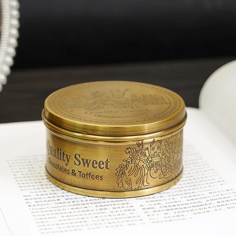 Brass Vintage Storage Box Handmade Carved Round Biscuits Candy Small Cans Crafts Ornaments Classical Jewelry Storage Box Gift