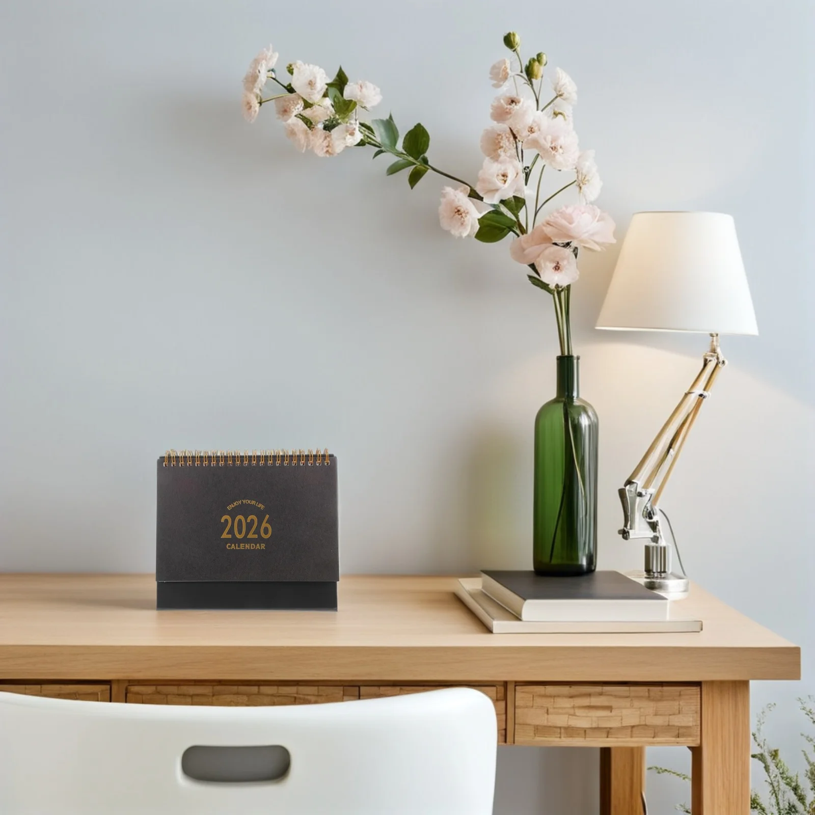 

Маленький настольный календарь на 2025-2026, стоячий флип-жемесячный планировщик, плотная бумага, офисный домашний органайзер для даты, настольный календарь, стоячий