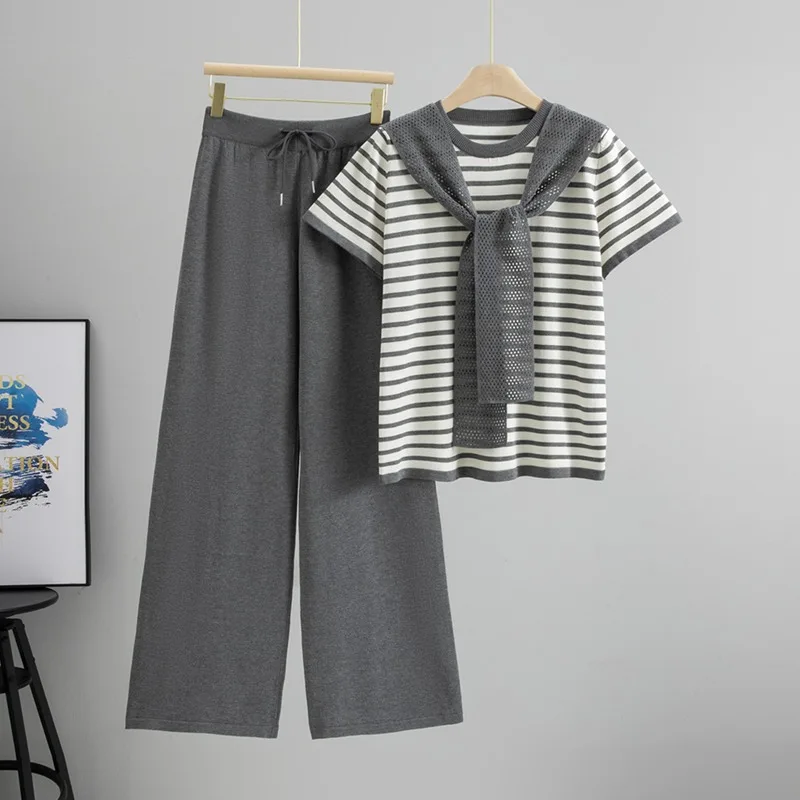 

2025 Summer New Knitted Set Women's Fashion Style Slimming Short Sleeved Striped Top Simple Wide Leg Pants Two-piece Set