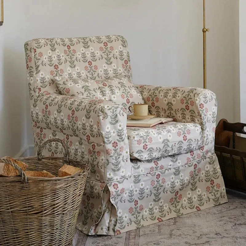 Comfortable Lounge …