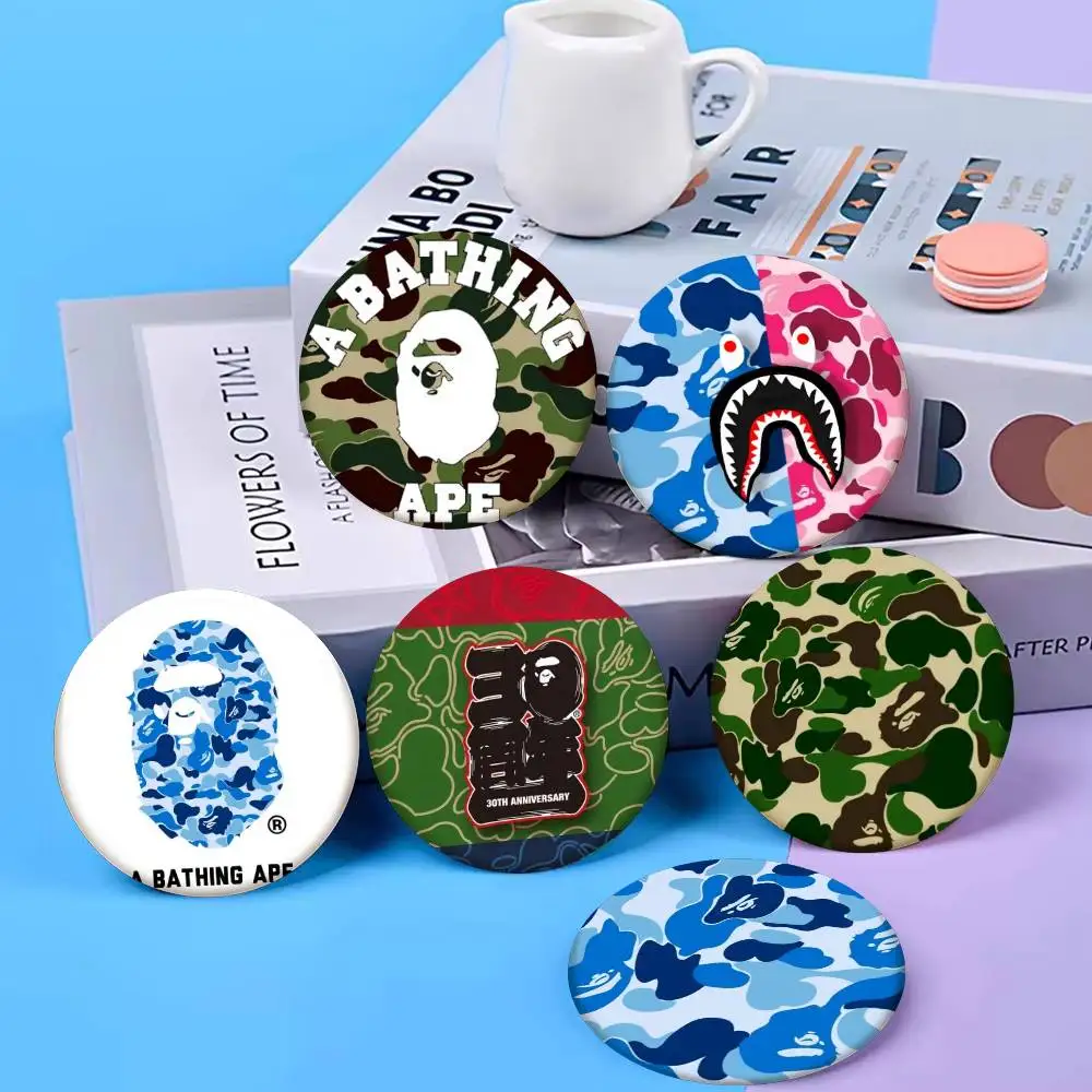 Pin de Solapa de Lujo con Insignia de A-Ape B-BAPE en Lata, Accesorio para Ropa, Mochila y Solapa