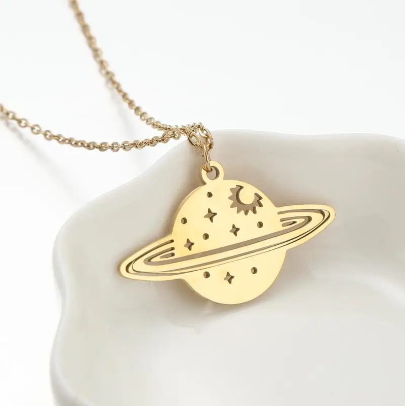 Planet Saturn Star Charm Chokers Necklaces For Women Stainless Steel Chain Pendant Fashion Necklaces 2023 Collares Para Mujer