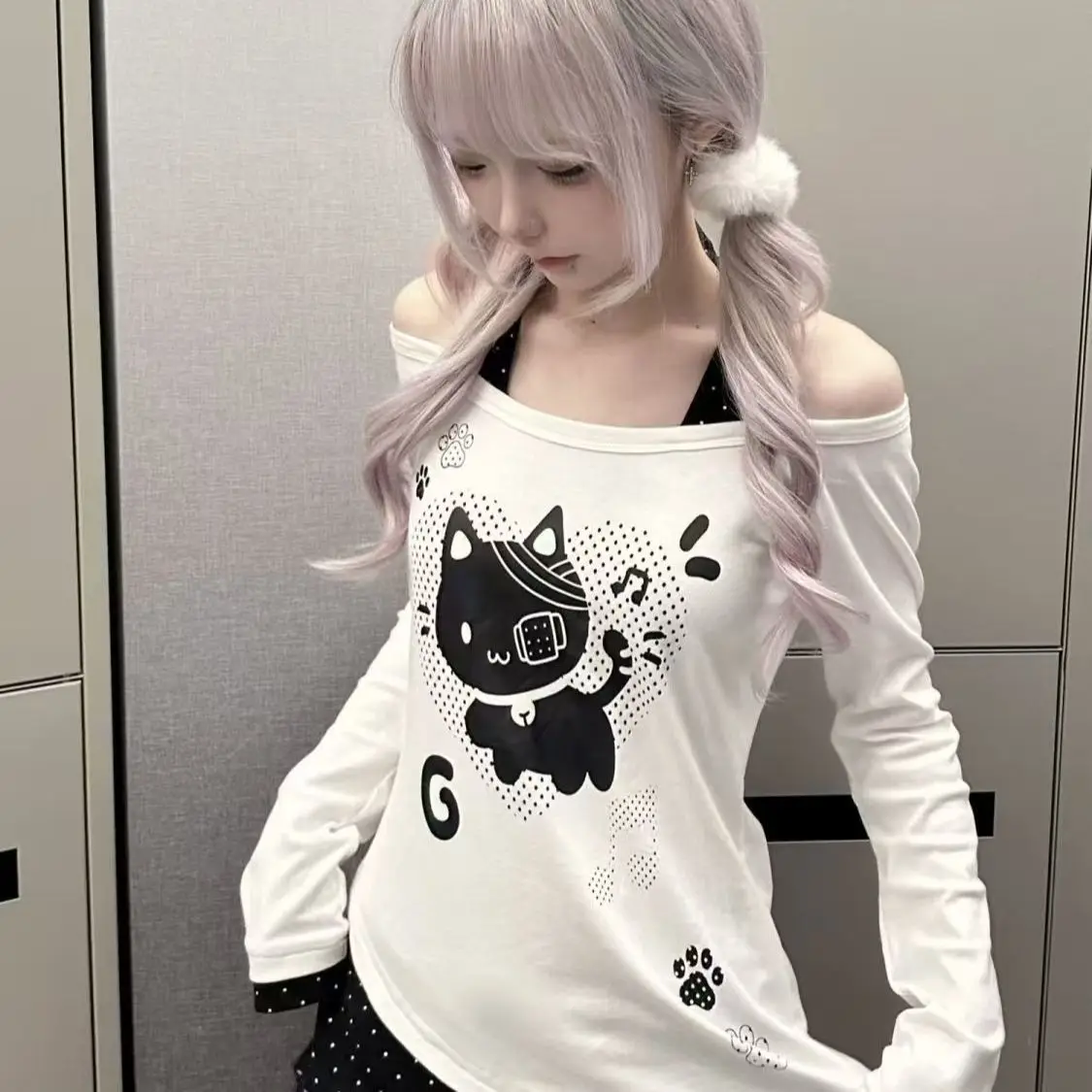Y2k Subculture Slash Neck Off Shoulder T-shirts Women Design Casual long Sleeve Loose Tees Female High Street Summer Outfits Top