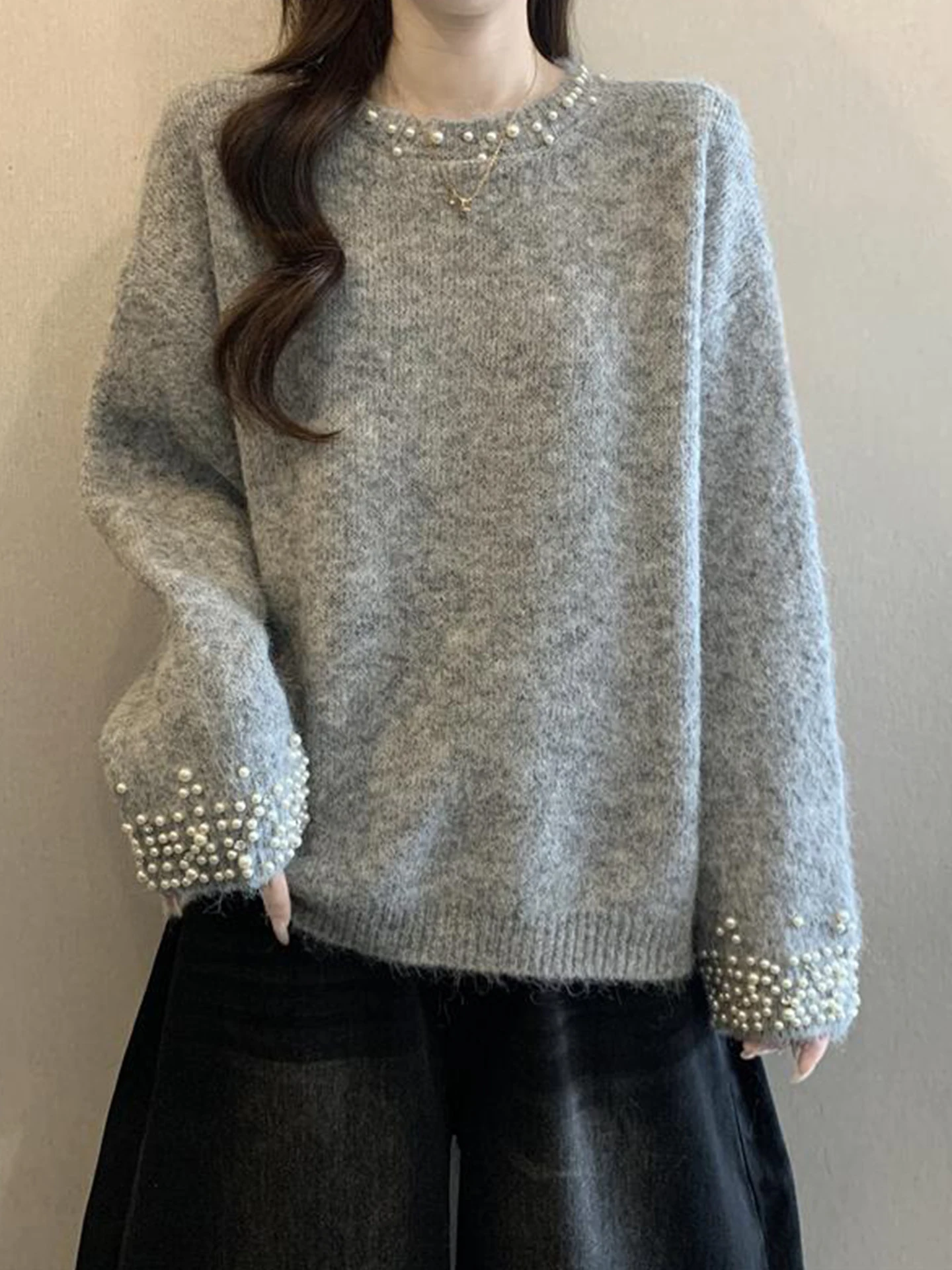 

Вязаный свитер с жемчужной отделкой, свободный крой, женская базовая одежда, осень-зима, большие размеры, комфортный, премиум-класс, топ