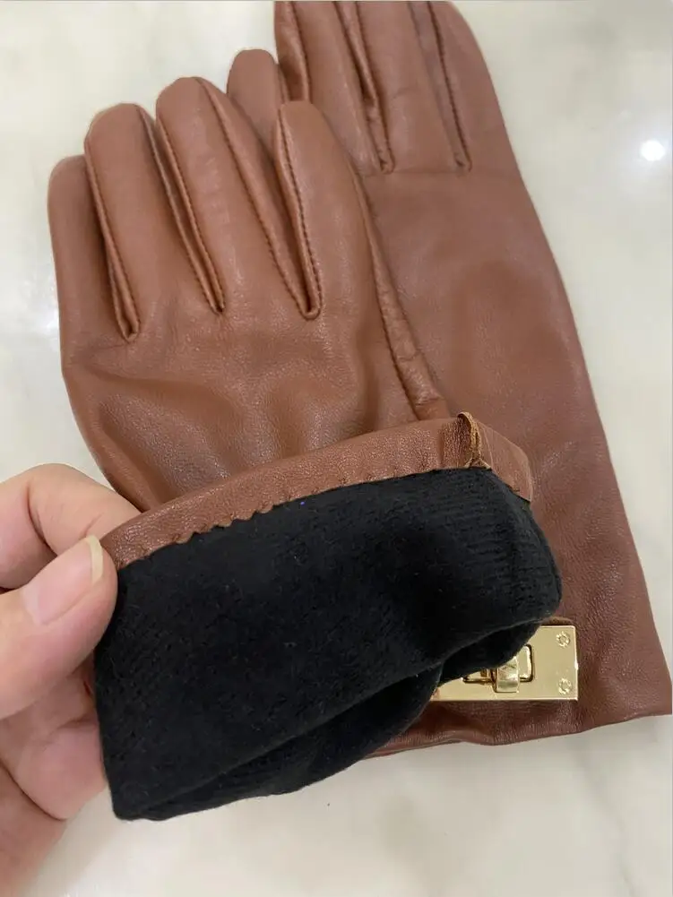 Women\'s Natural Sheepskin Leather Buckle Glove Female Fashion Genuine Leather Driving Glove R431