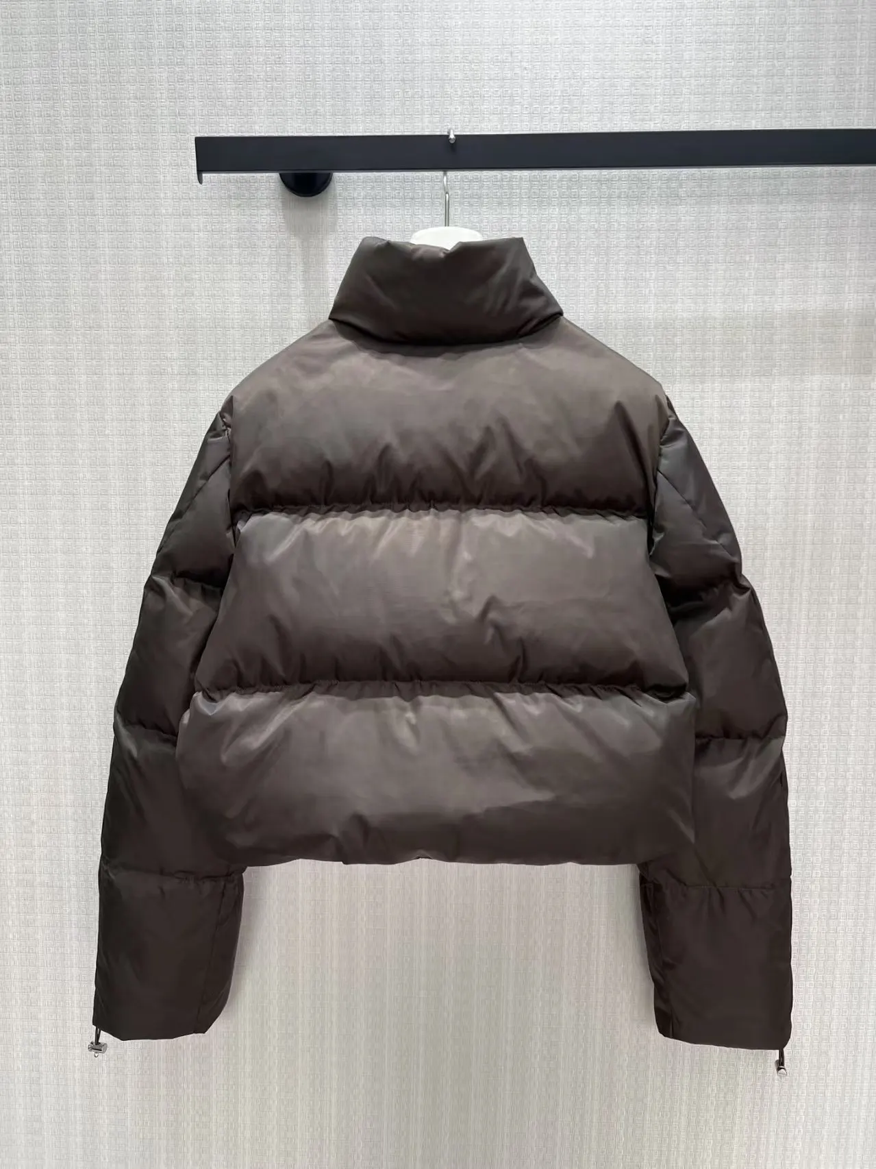 Autumn and winter new standing collar short style segmented plush white goose down jacket for women's street style jacket