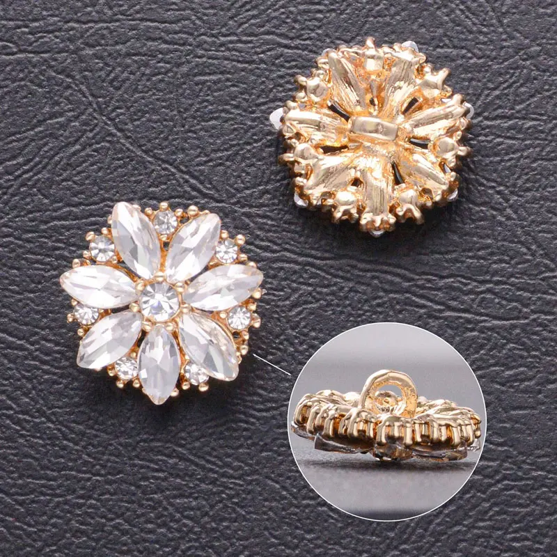 2/4/6pcs 15/20/24MM 2024 New Sparkling Crystal Flower Buttons For Clothing Decorative Metal Sewing Accessories DIY Shank Buttons