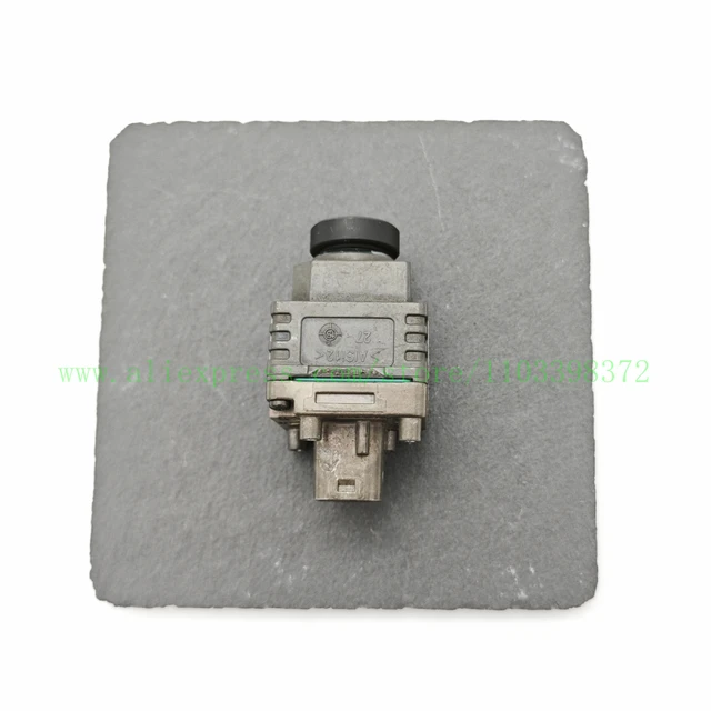 USED GENUINE B-M-W X1 X5 F48 Trunk Lid Reversing Camera 